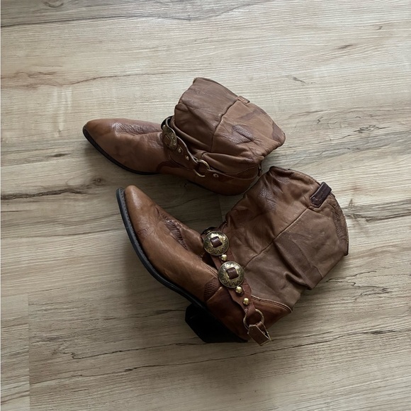 dingo Shoes - Dingo Genuine Leather Slouchy Dark Brown Leather Boots